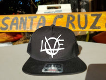 Load image into Gallery viewer, Lovearchy print mesh trucker hat