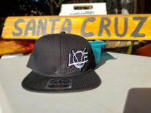 Load image into Gallery viewer, Lovearchy Patch Hat